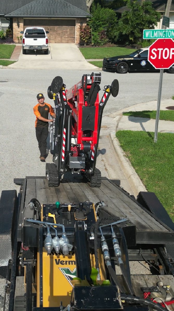 crew tree work — Southern Standard Tree Service, Chuluota FL